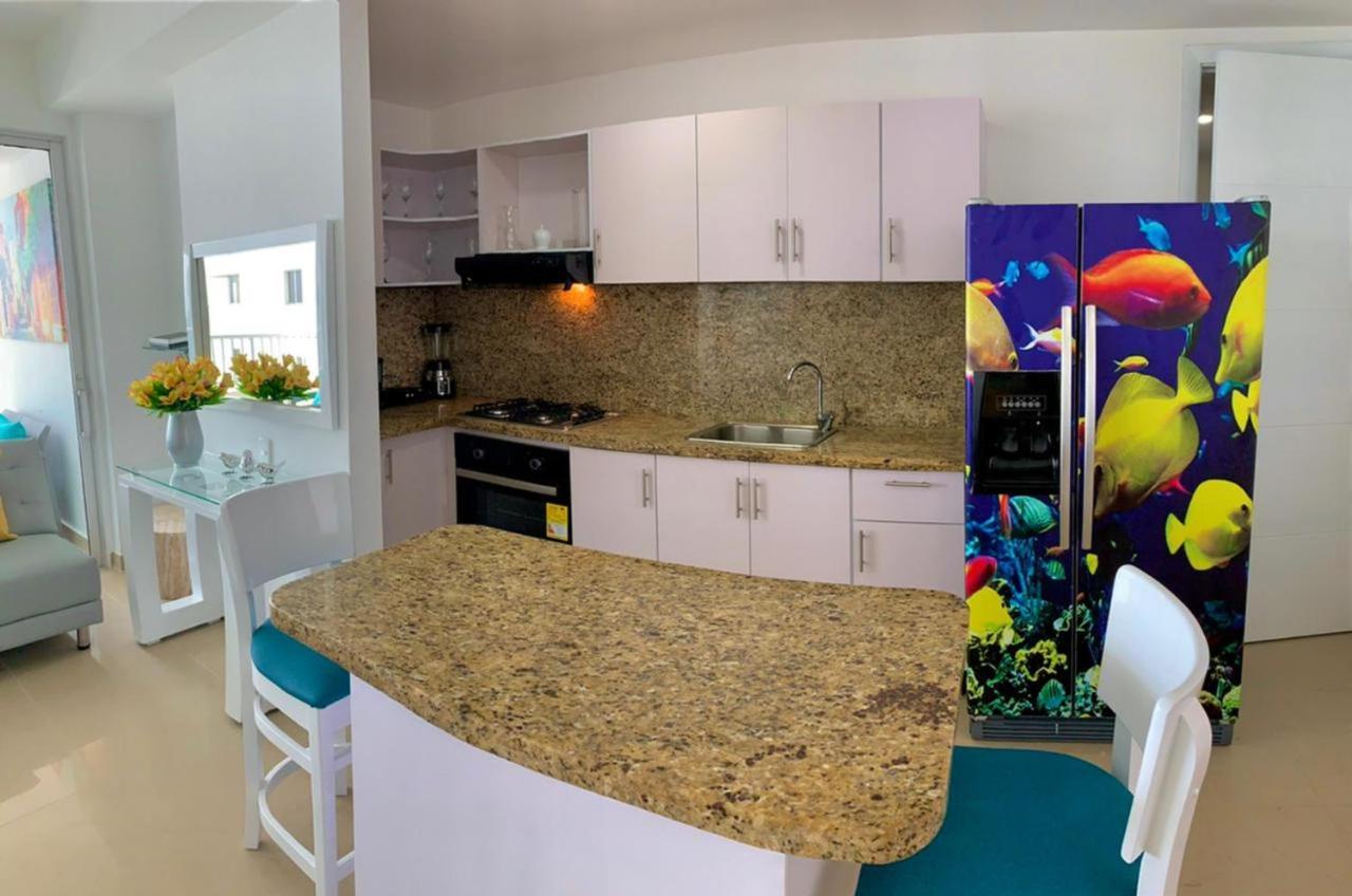 2 Bedroom Beachfront 2p1-al2 With Pool And Wifi Apartamento *