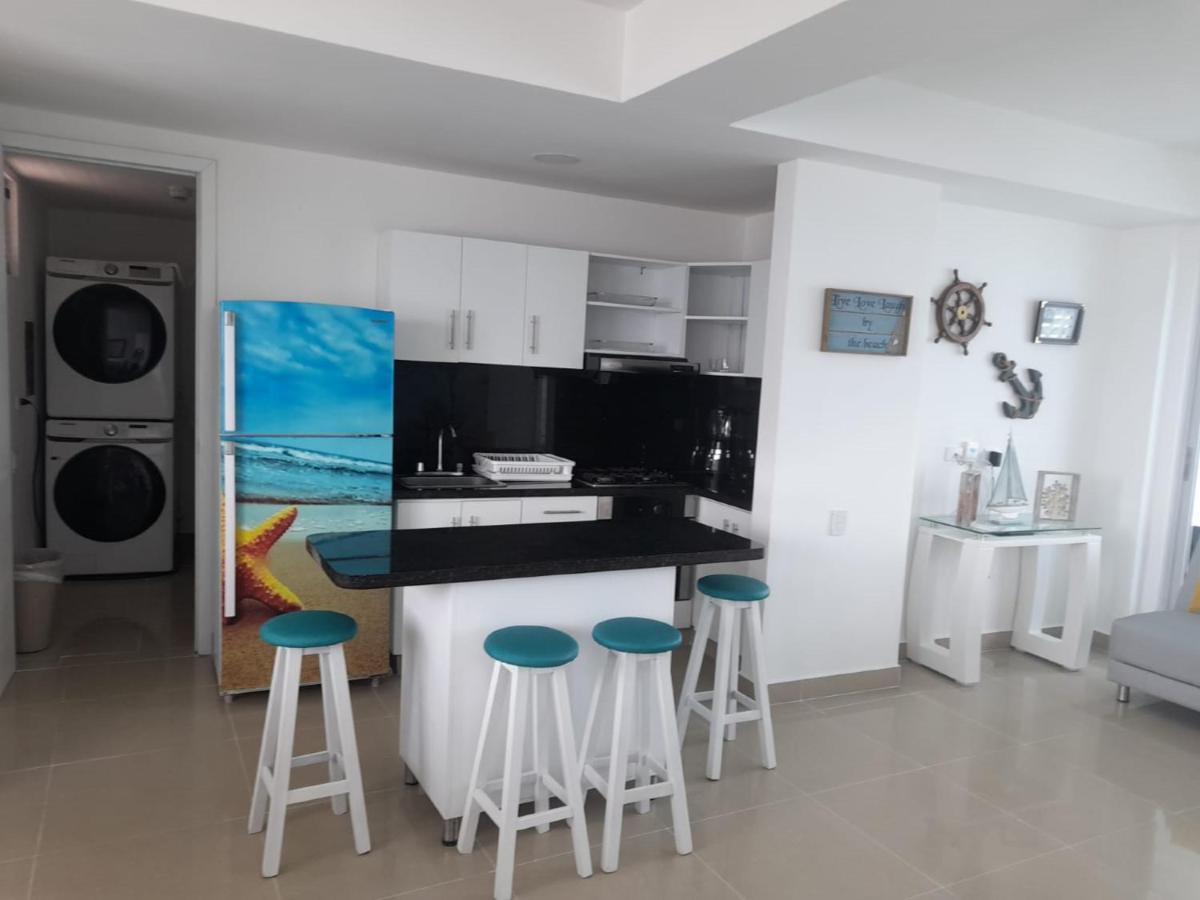 2 Bedroom Beachfront 2p1-al2 With Pool And Wifi *