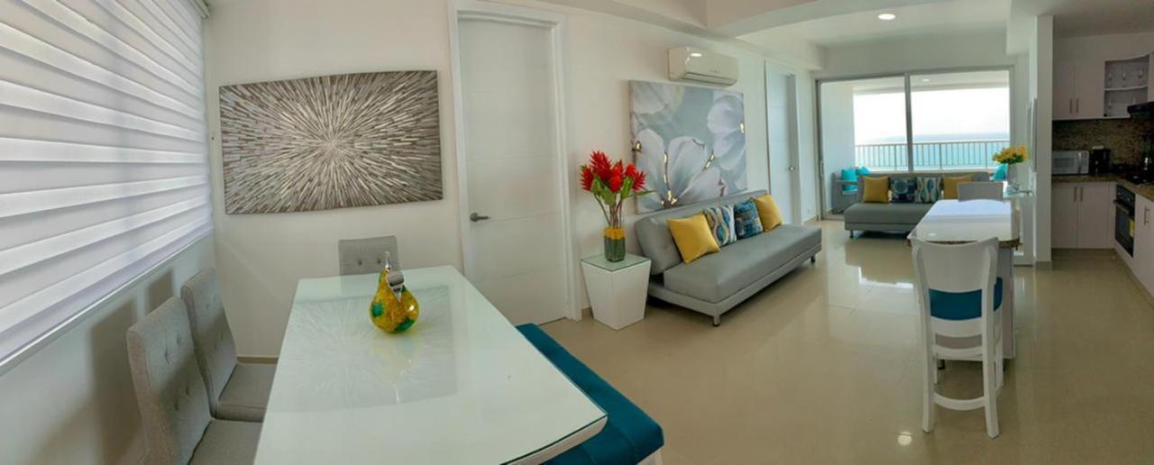 2 Bedroom Beachfront 2p1-al2 With Pool And Wifi *
