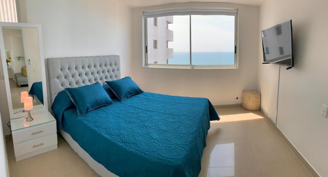 Apartamento 2 Bedroom Beachfront 2p1-al2 With Pool And Wifi Cartagena