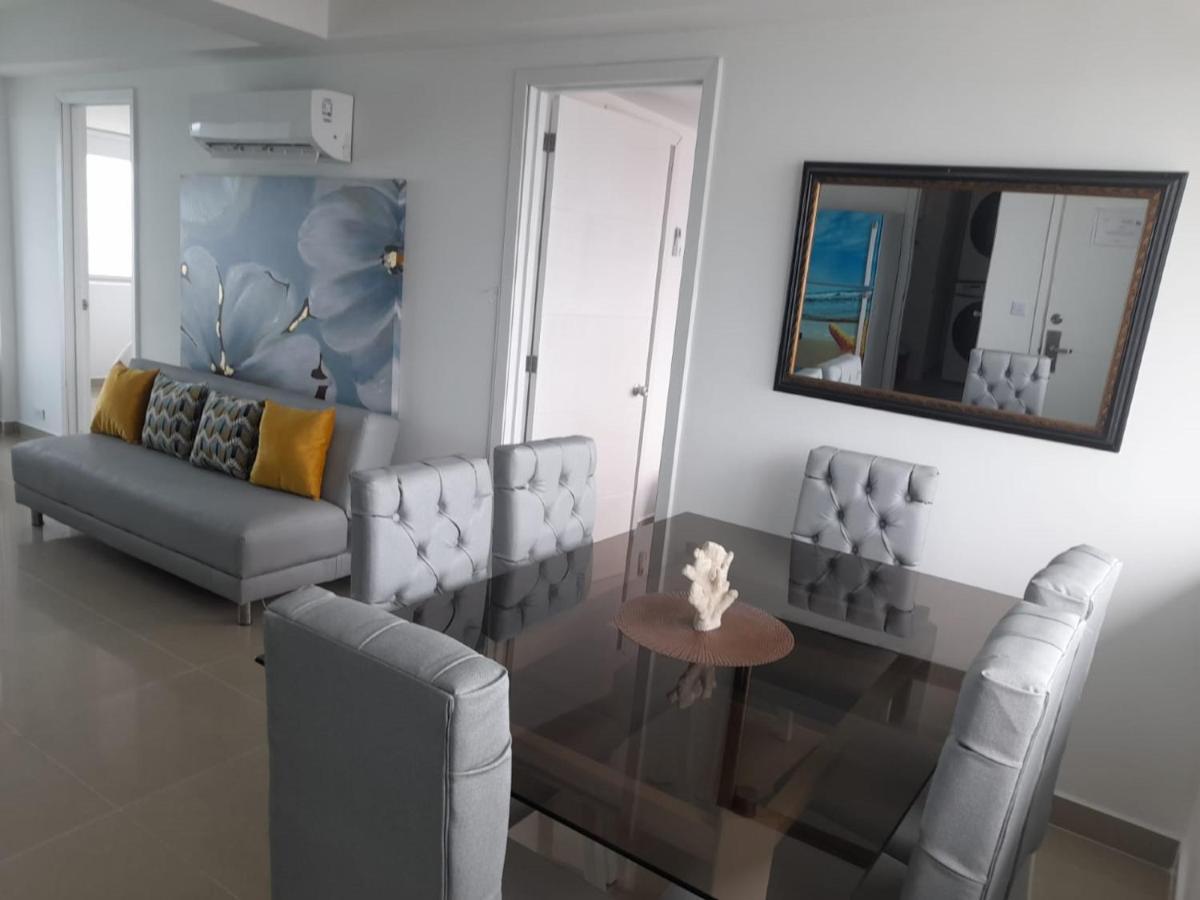 2 Bedroom Beachfront 2p1-al2 With Pool And Wifi Apartamento